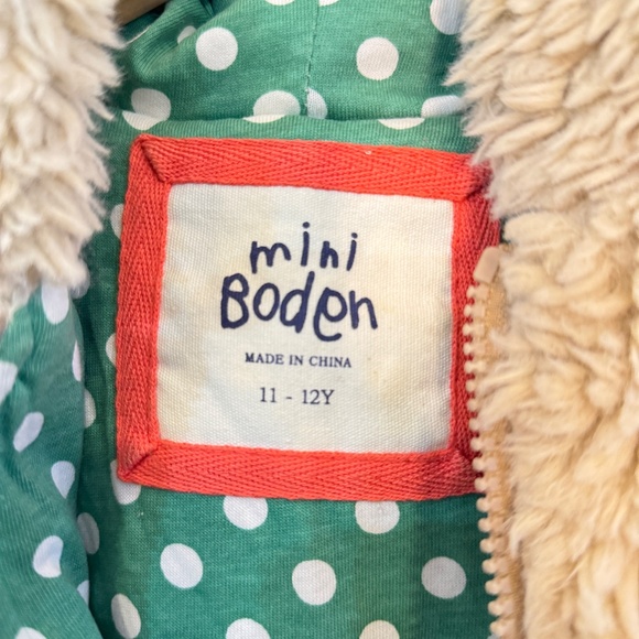MINI BODEN Soft Fleece Hooded Vest - Picture 3 of 3
